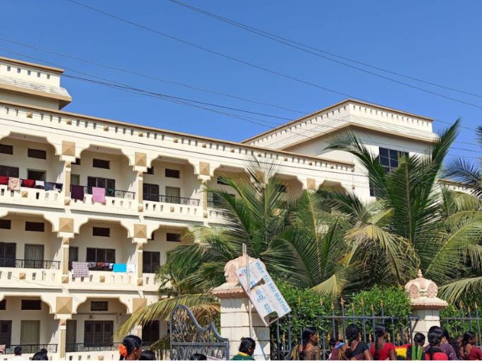 Rooms at Vijayeendra Vasati Gruha Guest House